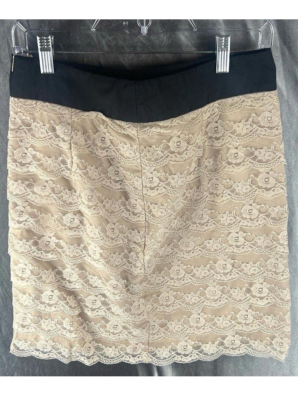 H&M Women’s Beige Lace Tiered Skirt Size 8 Layered Lace Trim Boho Romantic
